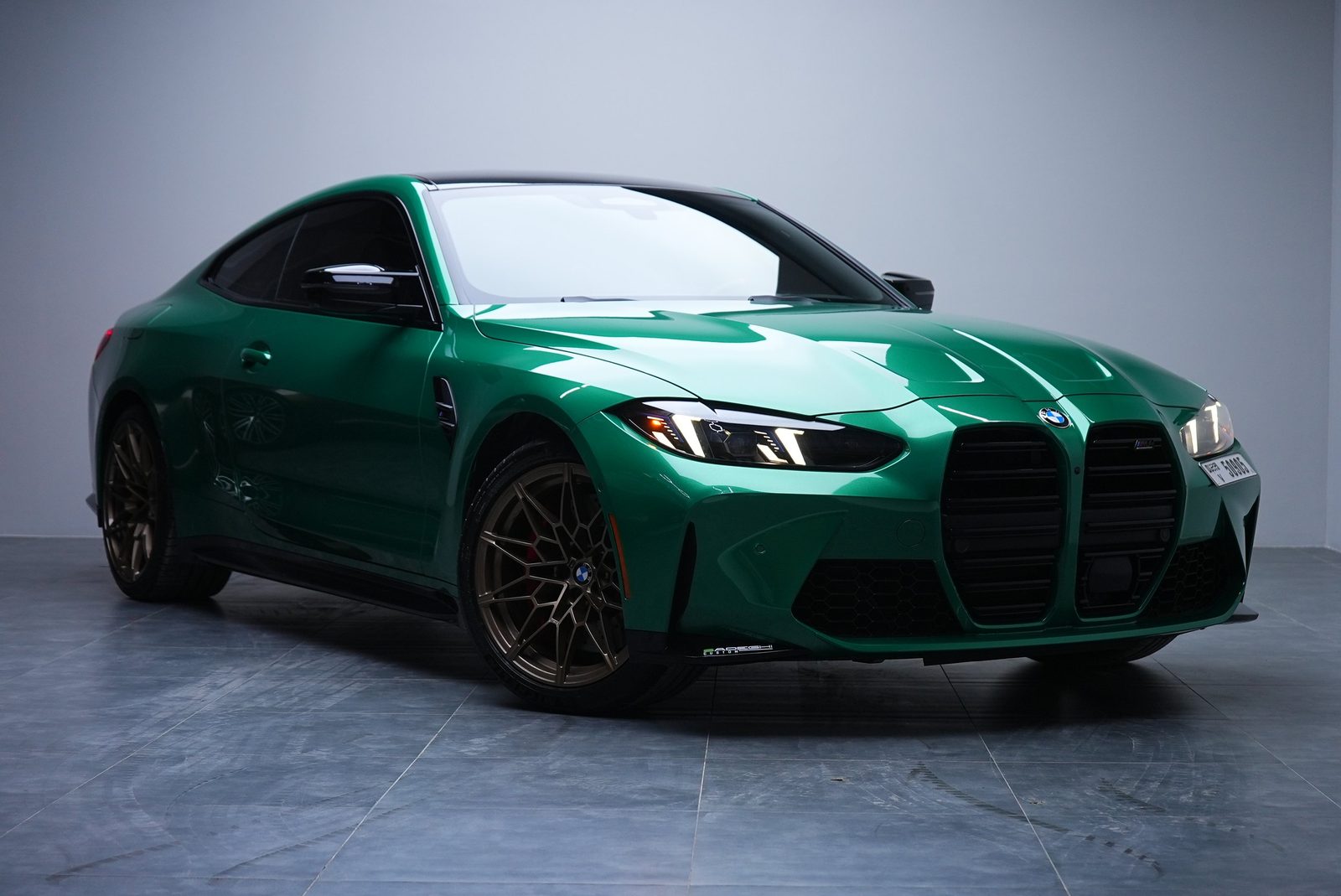 Аренда BMW M4 Coupe в Дубае