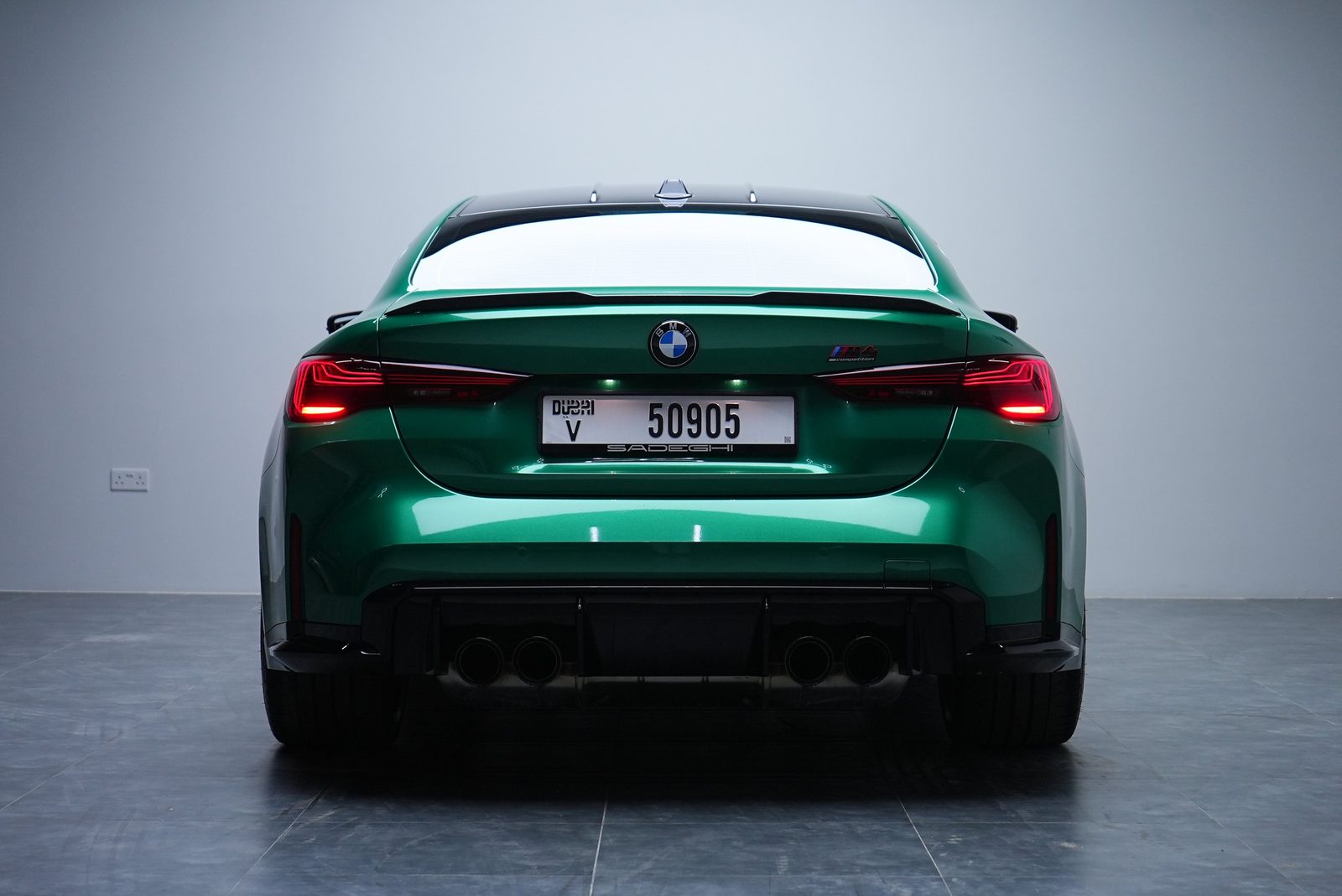 Аренда BMW M4 Coupe в Дубае — фото 5
