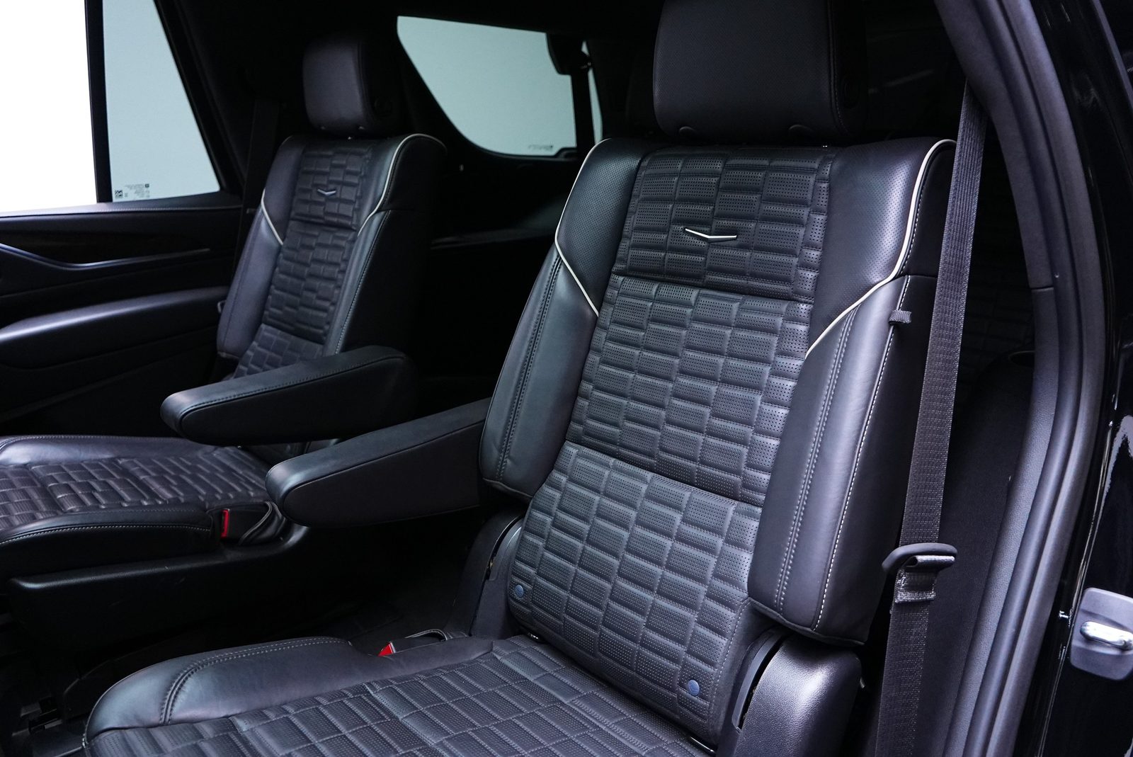 Аренда Cadillac Escalade Platinum Sport в Дубае — фото 8