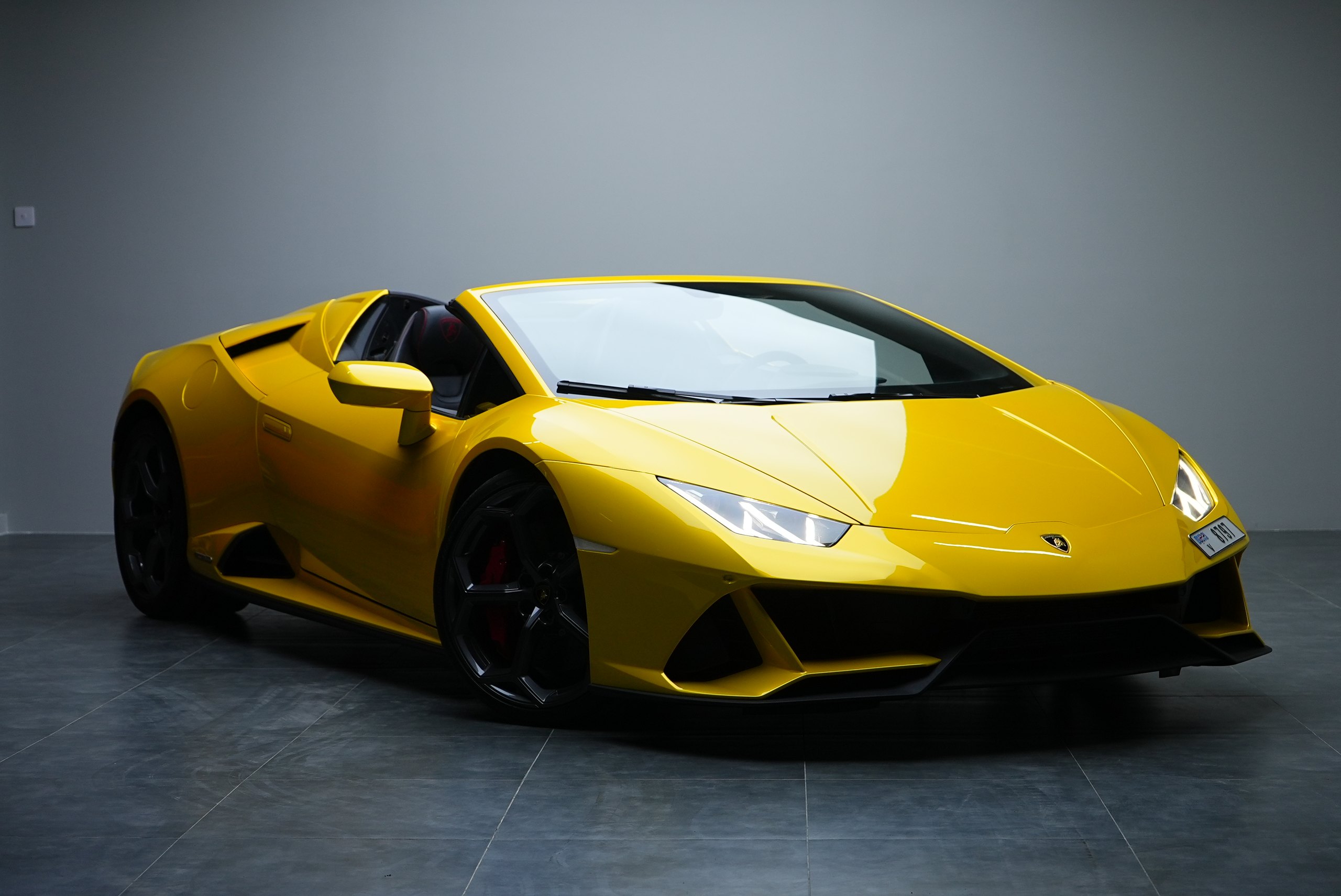 Аренда Lamborghini Huracan EVO в Дубае