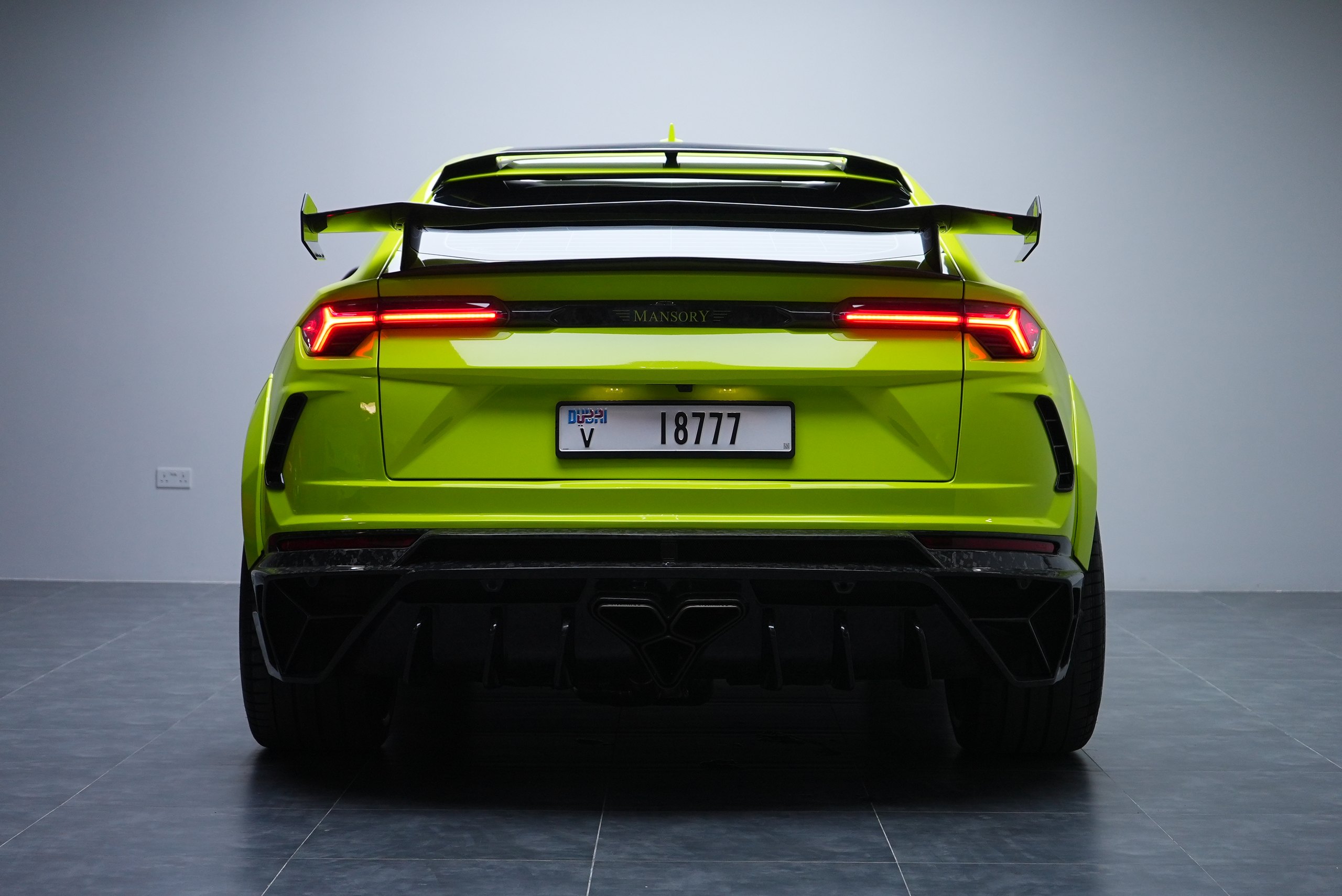Аренда Lamborghini Urus Mansory в Дубае — фото 5