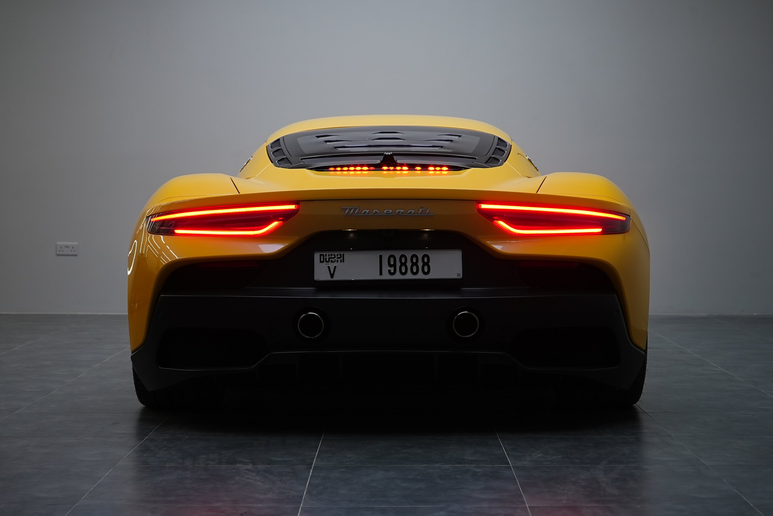 Аренда Maserati MC20 в Дубае — фото 5