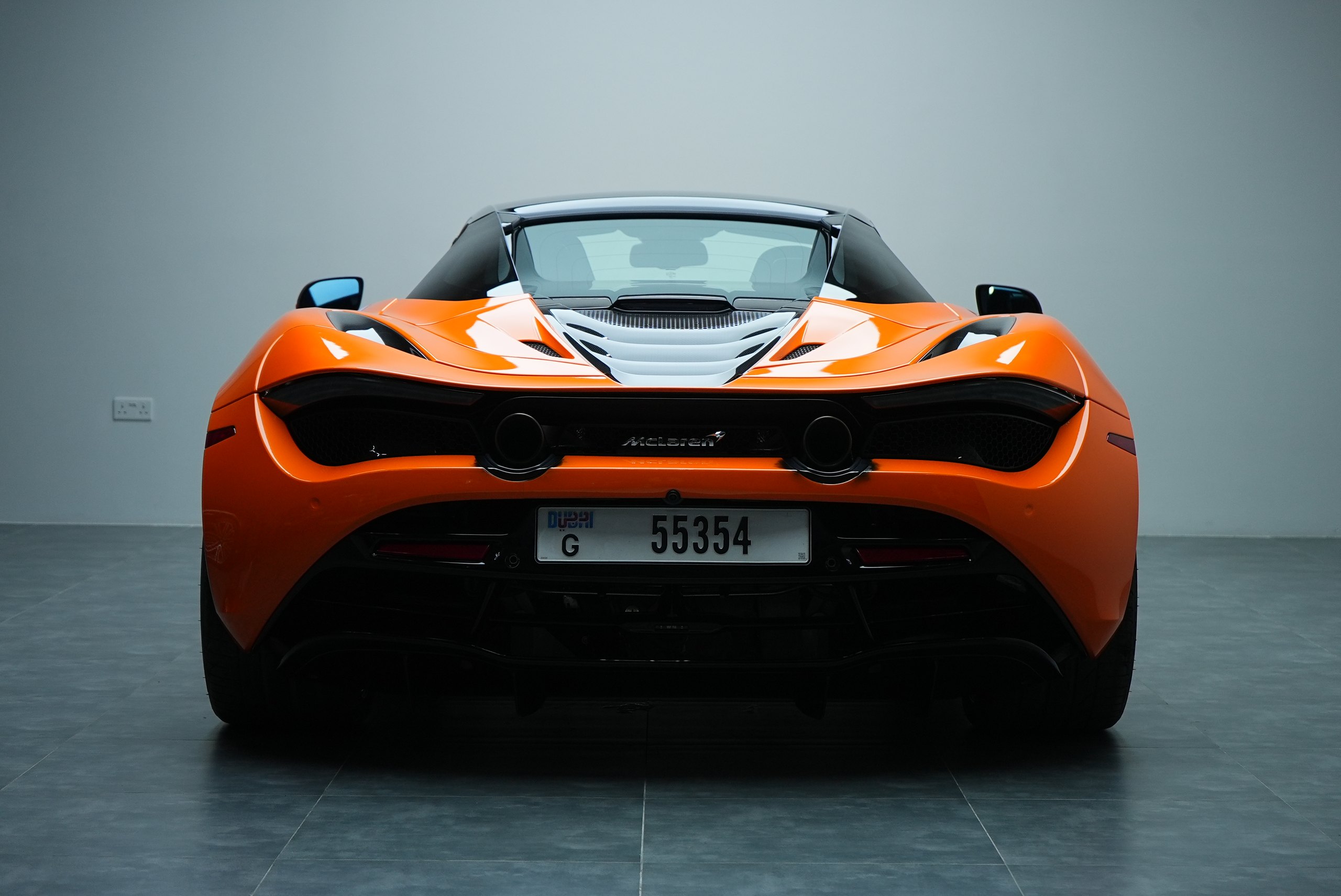 Аренда McLaren 720S в Дубае — фото 5