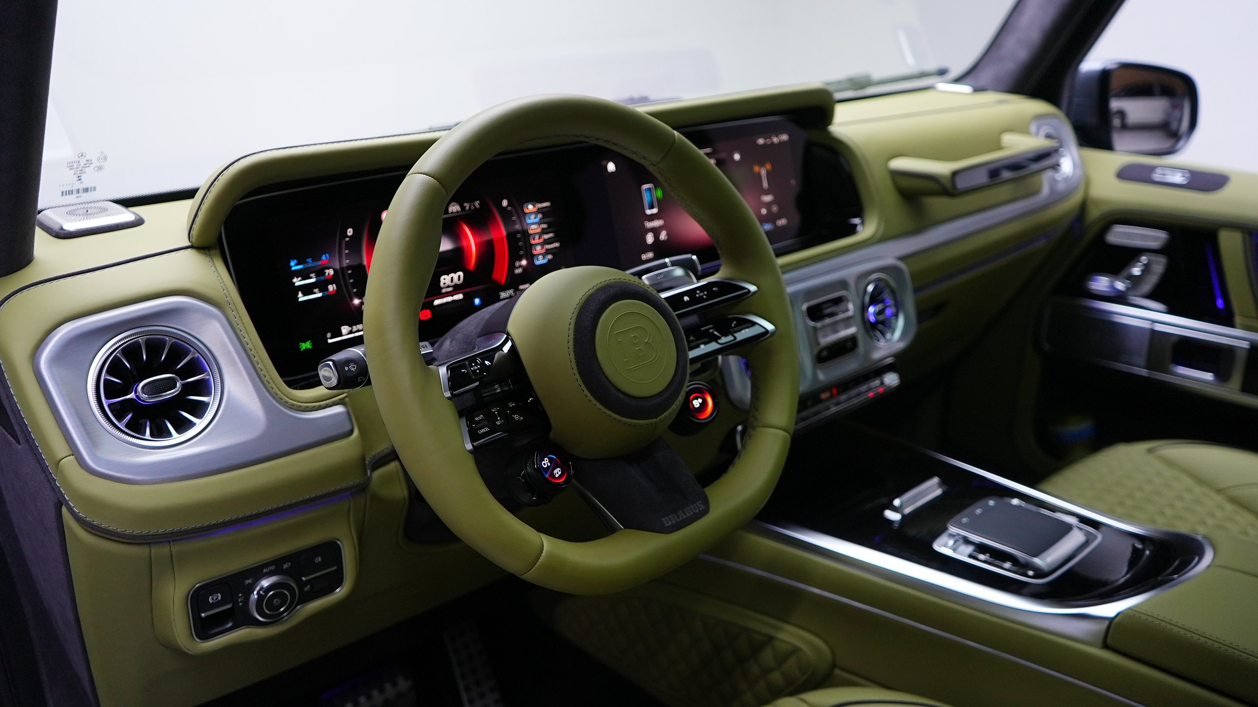 Аренда Mercedes G63 2025 в Дубае — фото 6