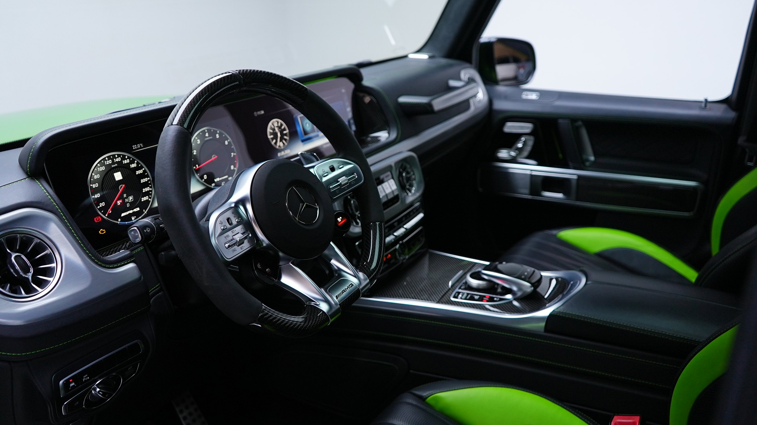 Аренда Mercedes G63 в Дубае — фото 6
