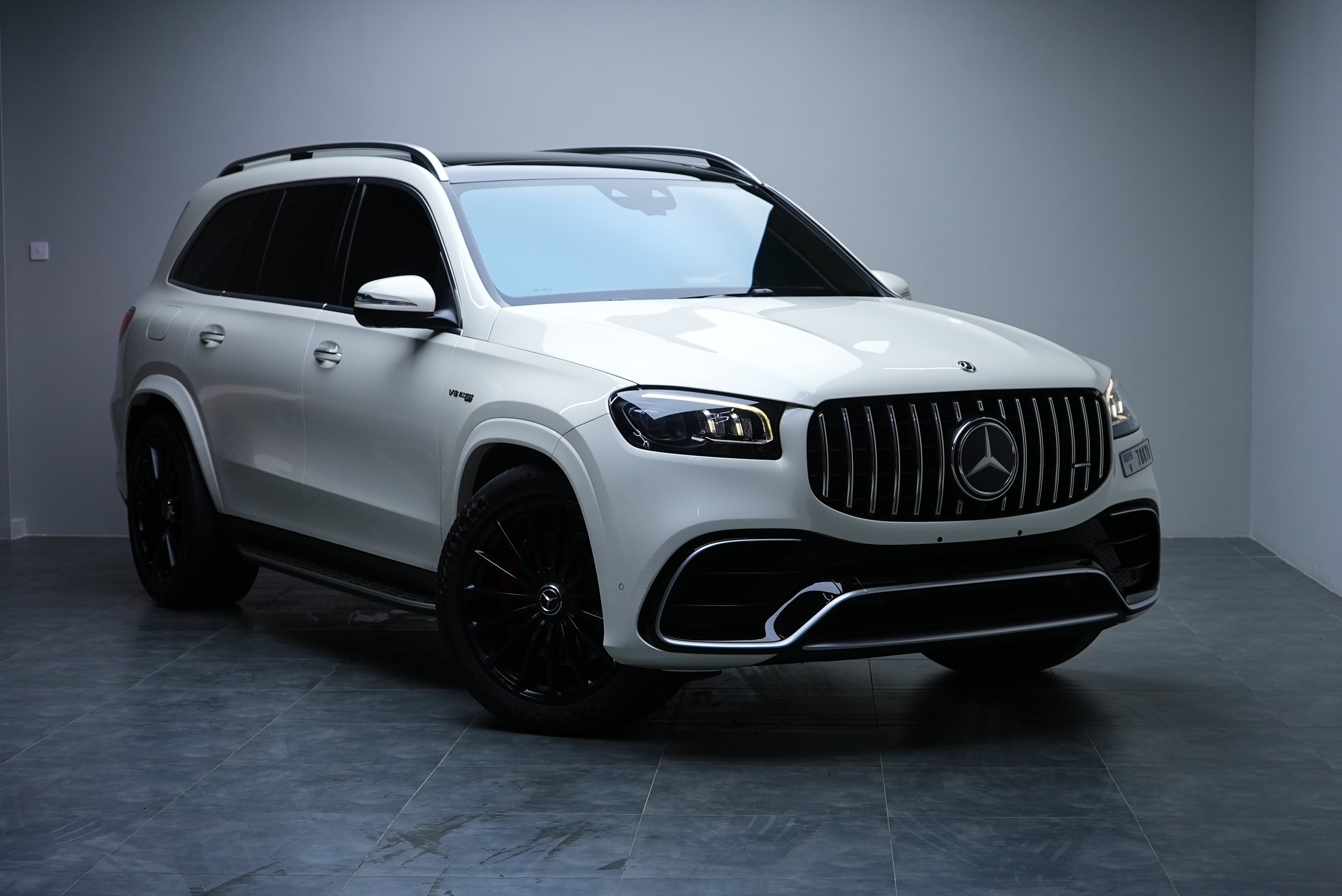 Аренда Mercedes GLS 63 в Дубае