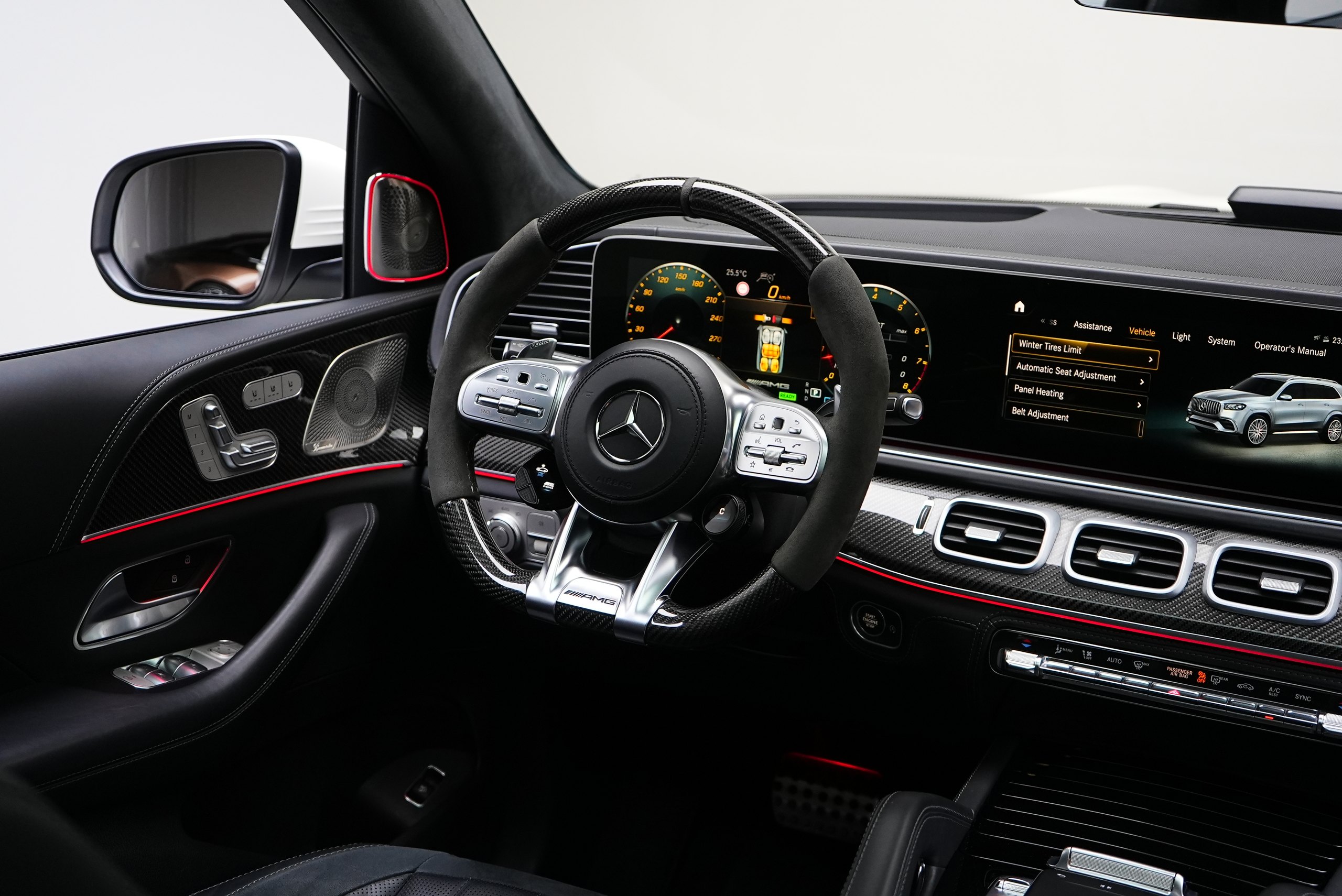 Аренда Mercedes GLS 63 в Дубае — фото 6