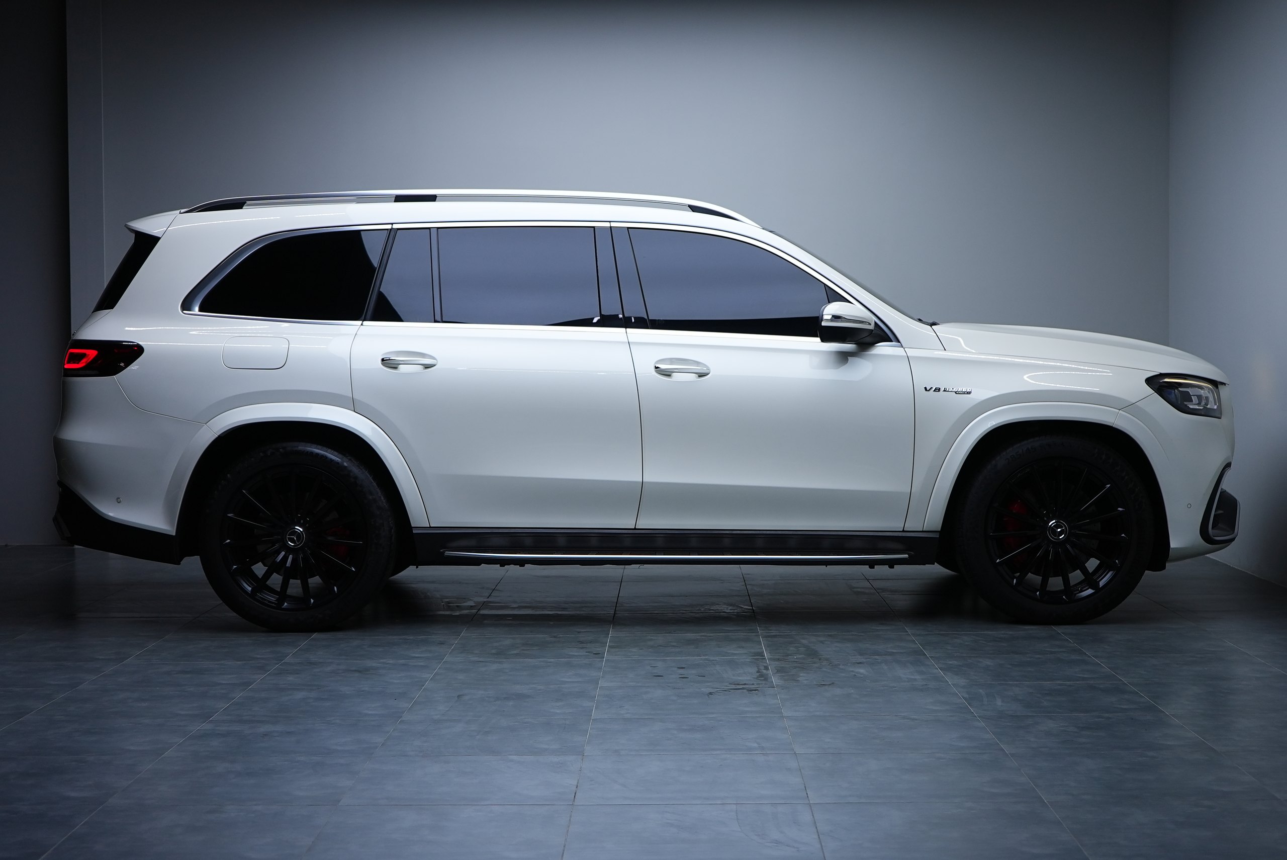 Аренда Mercedes GLS 63 в Дубае — фото 3