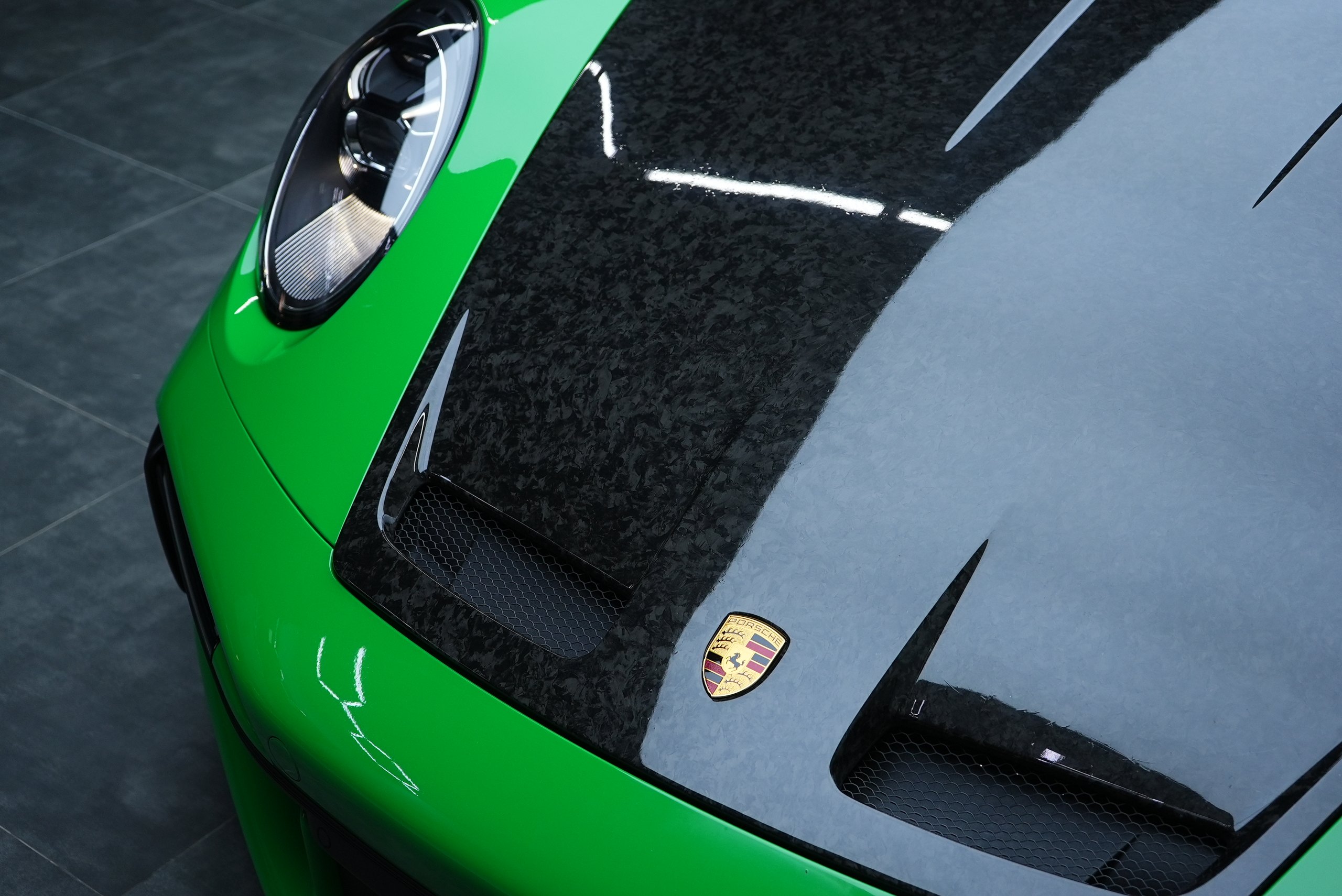 Аренда Porsche 911 Turbo S в Дубае — фото 8